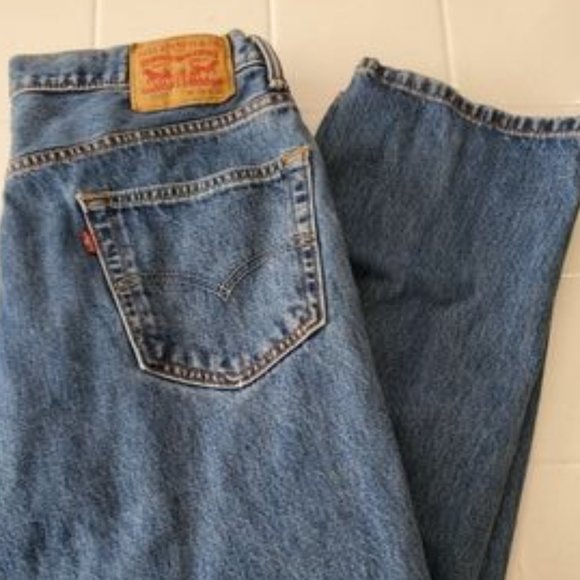 Levi's Other - Levi  Jeans NWOT 🌟2/35🌟